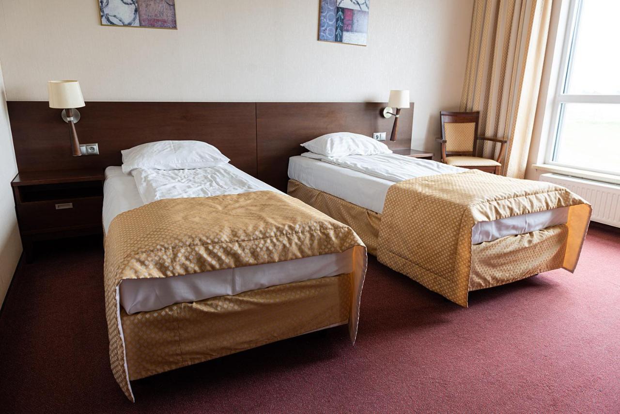 Hotel Police Police Mostowe Luaran gambar